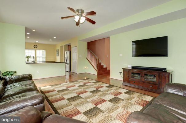 Interior, Kitchen, Living room, Recessed Lighting, Wood Texture Flooring