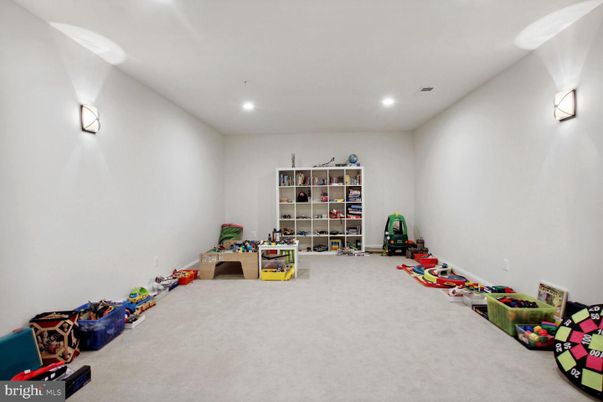 Interior, Recessed Lighting