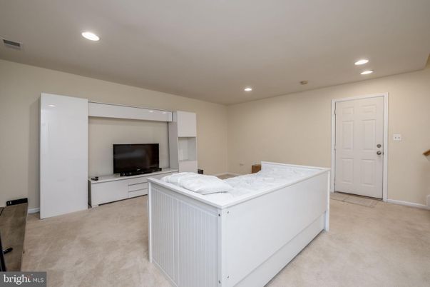 Interior, Recessed Lighting