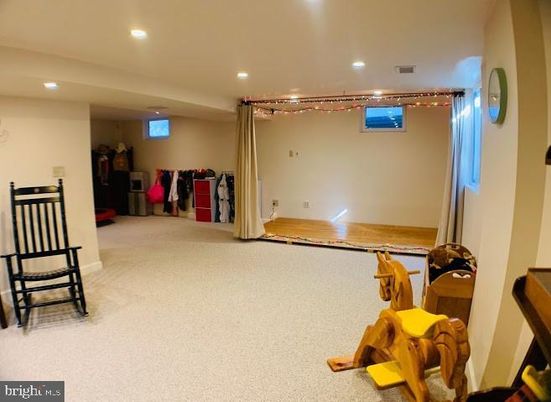 Interior, Recessed Lighting