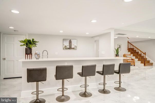 Interior, Marble, Recessed Lighting