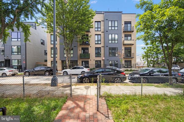 Exterior, Facade, Condo Building