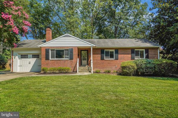 Attached, Exterior, Facade, Brick Facade, Ranch