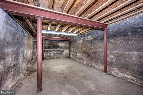 Interior, Wooden Beams