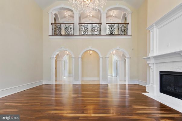 Chandelier, Fireplace, Interior, Wood Texture Flooring