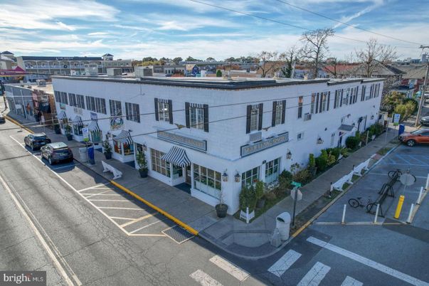 Exterior, Facade, Condo Building