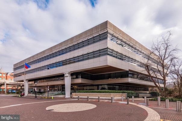 Exterior, Facade, None