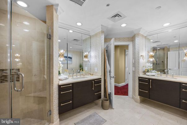Bathroom, Dual Sink Vanities, Glass Shower, Interior, Recessed Lighting