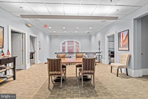 Dining room, Interior, Recessed Lighting