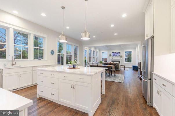 Dining room, Interior, Kitchen, Living room, Pendant Lights, Recessed Lighting, Wood Texture Flooring