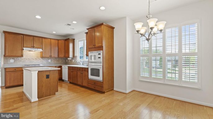 Chandelier, Interior, Kitchen, Recessed Lighting, Wood Texture Flooring