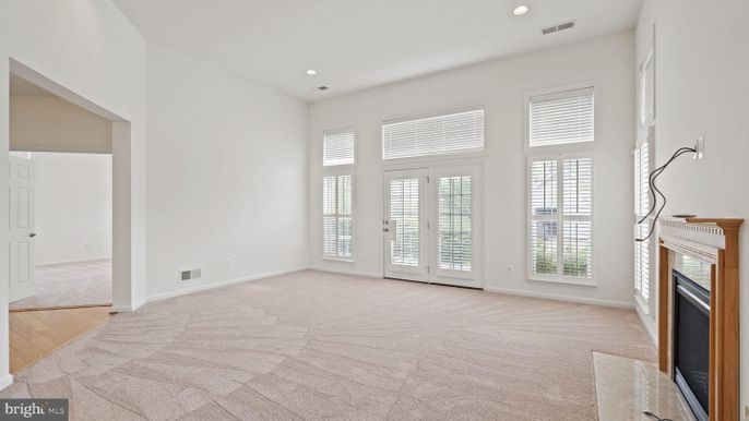 Empty room, Fireplace, Interior, Recessed Lighting