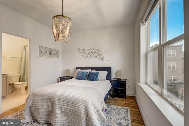 Bathroom, Bedroom, Interior, Pendant Lights, Wood Texture Flooring