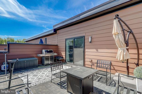 Exterior, Hot Tub