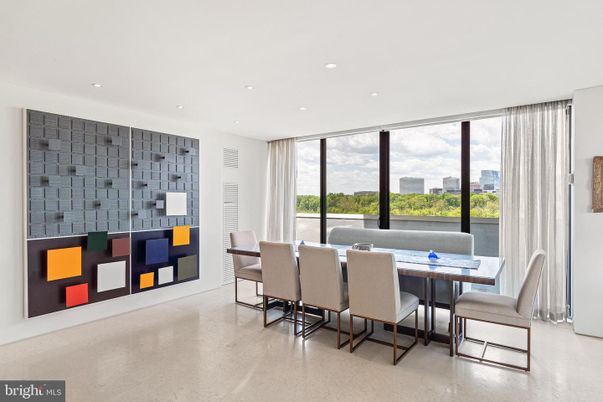 Dining room, Interior, Recessed Lighting, Water