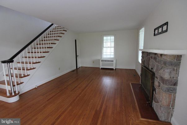Empty room, Fireplace, Interior, Wood Texture Flooring