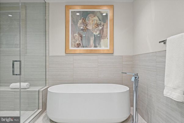 Bathroom, Free Standing Baths, Glass Shower, Interior