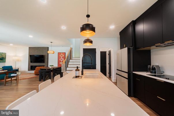 Dining room, Interior, Kitchen, Pendant Lights, Recessed Lighting, Wood Texture Flooring