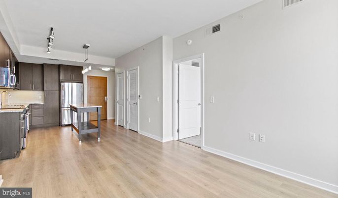 Interior, Kitchen, Pendant Lights, Wood Texture Flooring