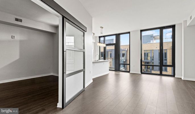 Empty room, Interior, Pendant Lights, Wood Texture Flooring