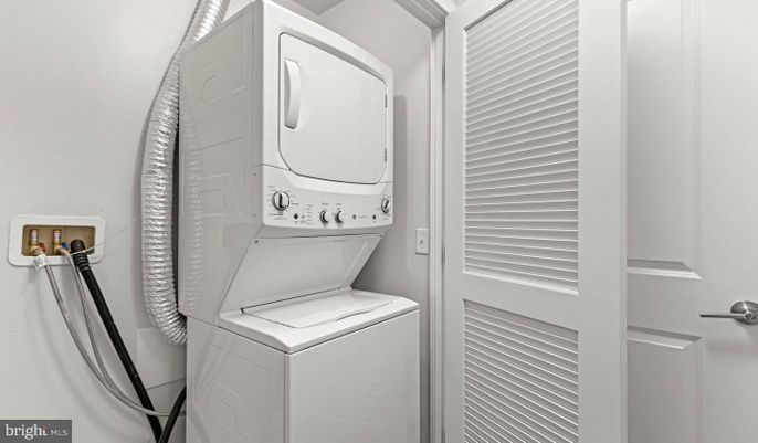 Interior, Utility Closets, Washer