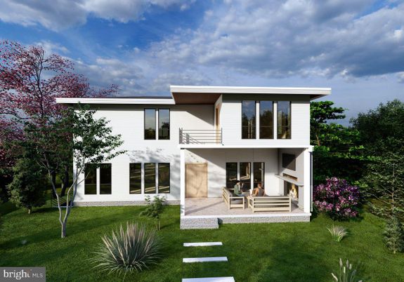 Backyard, Exterior, Facade, Modern