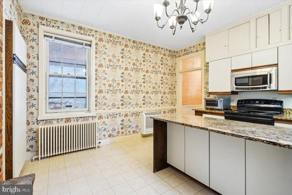 Chandelier, Interior, Kitchen