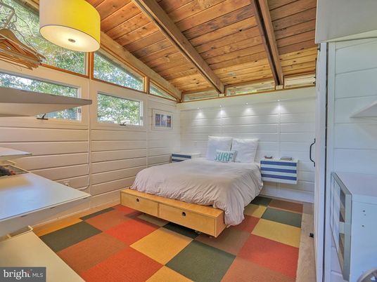 Bedroom, Interior, Wooden Beams, Wooden Ceilings