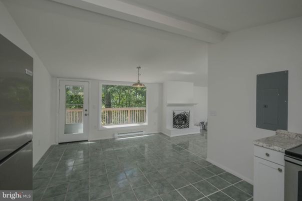 Empty room, Fireplace, Interior, Pendant Lights