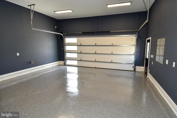 Garage, Interior, Recessed Lighting