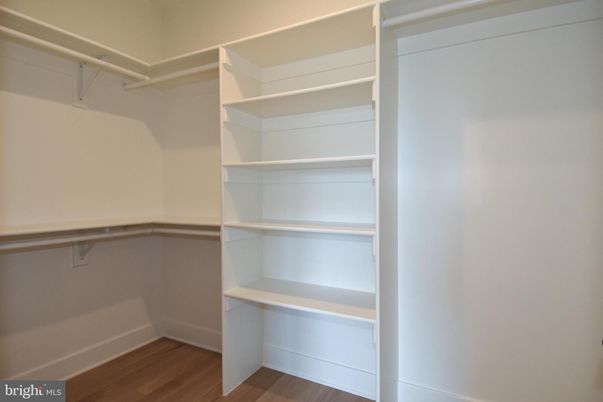 Interior, Walk-in Closets, Wood Texture Flooring