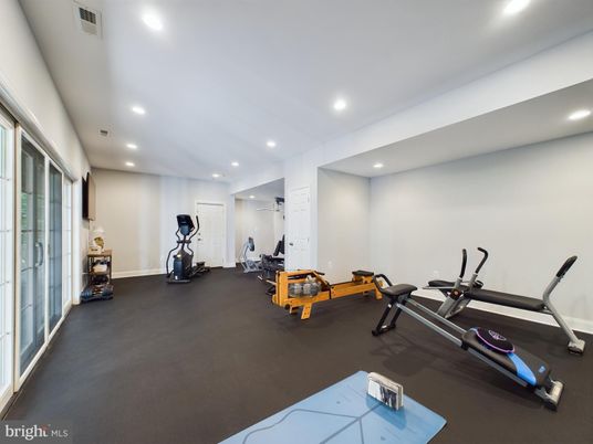 Fitness Equipment, Interior, Recessed Lighting