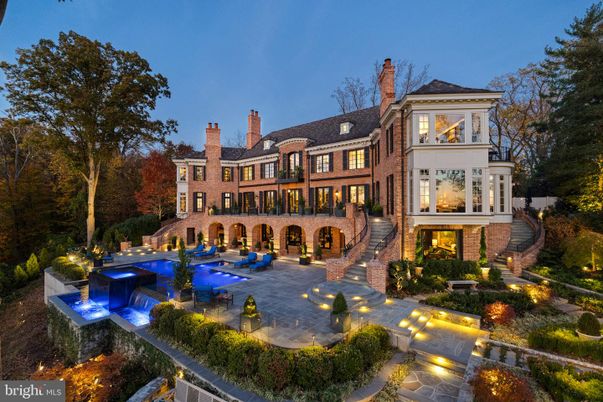 Exterior, Facade, Brick Facade, Pool, French Provincial