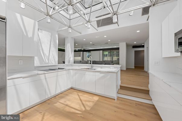 Interior, Kitchen, Pendant Lights, Recessed Lighting, Wood Texture Flooring
