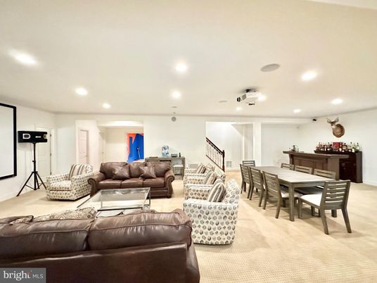 Dining room, Interior, Living room, Recessed Lighting