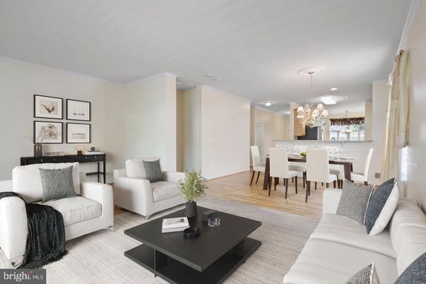 Chandelier, Dining room, Interior, Living room, Pendant Lights, Recessed Lighting, Wood Texture Flooring