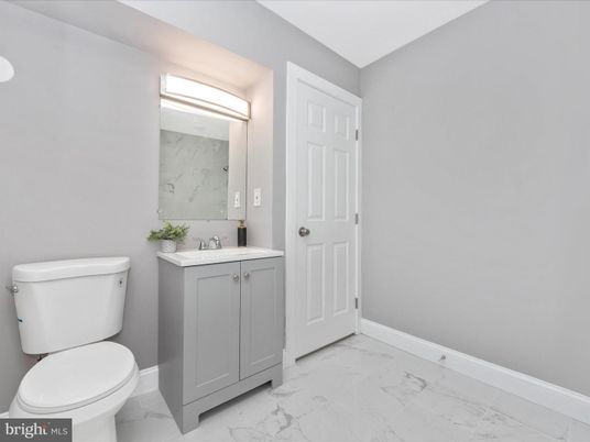Bathroom, Dual Sink Vanities, Interior, Marble