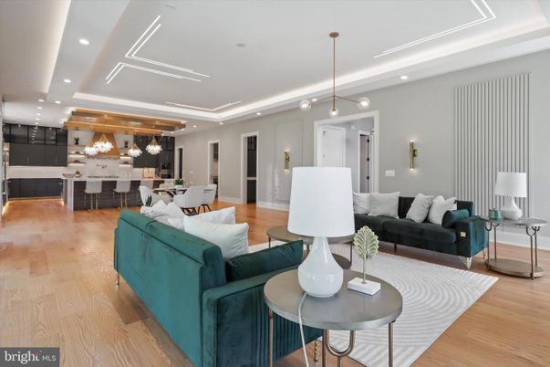 Dining room, Interior, Kitchen, Living room, Pendant Lights, Recessed Lighting, Wood Texture Flooring