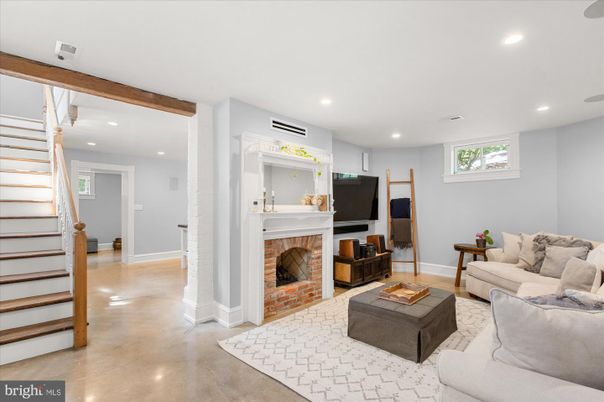 Fireplace, Interior, Living room, Recessed Lighting