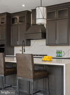 Interior, Kitchen, Marble Walls, Recessed Lighting
