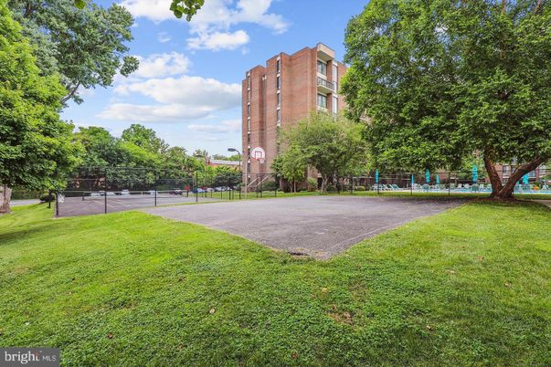 Backyard, Exterior, Tennis Courts