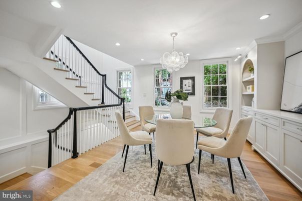 Chandelier, Dining room, Interior, Recessed Lighting, Wood Texture Flooring
