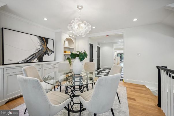 Chandelier, Dining room, Interior, Recessed Lighting, Wood Texture Flooring