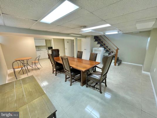 Dining room, Interior