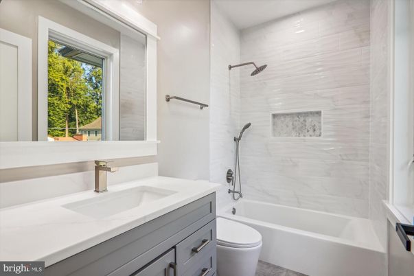 Bathroom, Interior, Marble Walls
