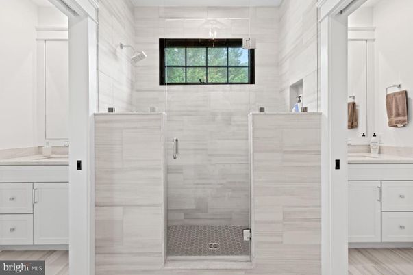 Bathroom, Glass Shower, Interior