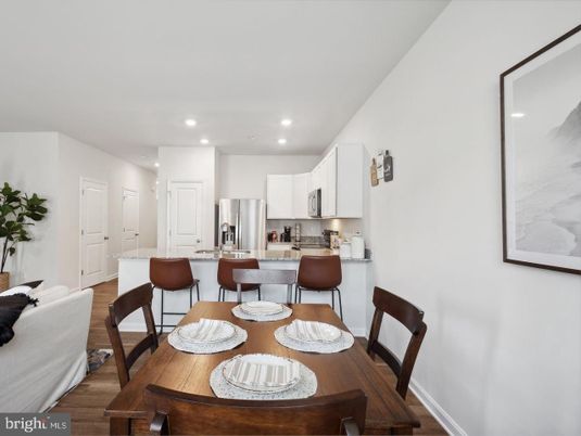 Dining room, Interior, Kitchen, Recessed Lighting, Wood Texture Flooring