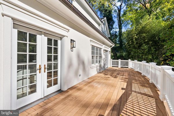 Exterior, Wood Texture Flooring