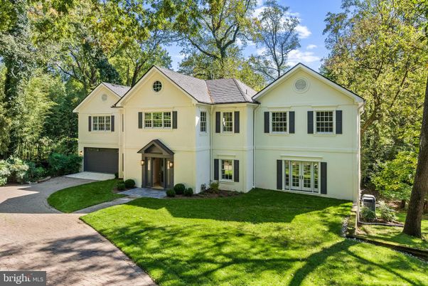 Attached, Backyard, Exterior, Facade, Farmhouse