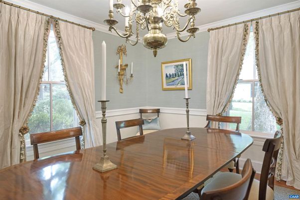 Chandelier, Dining room, Interior